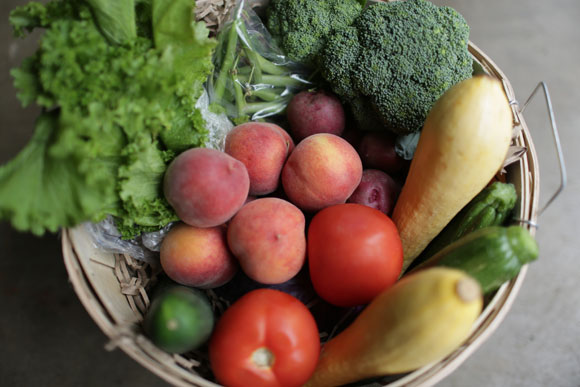 A basket of local foods from online grocery business Relay Foods
